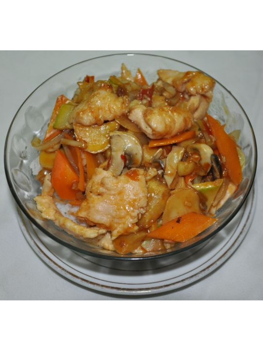 208. Ориз с пилешко-зеленчуковo-лютив сос