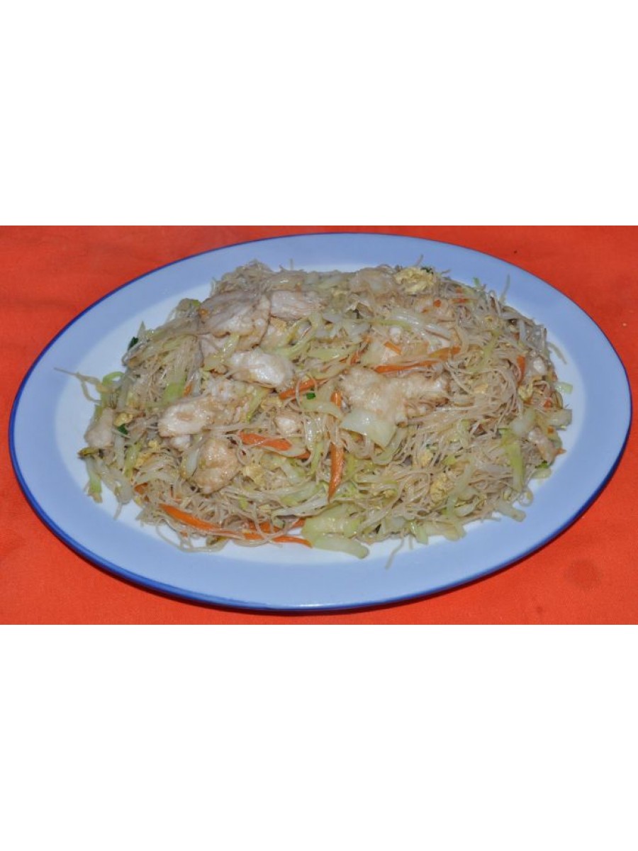 63. Пържени оризови спагети с пилешко, яйце и зеленчуци 550гр.