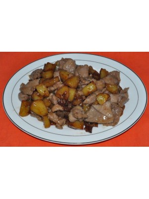 108. Свинско с картофи600гр.