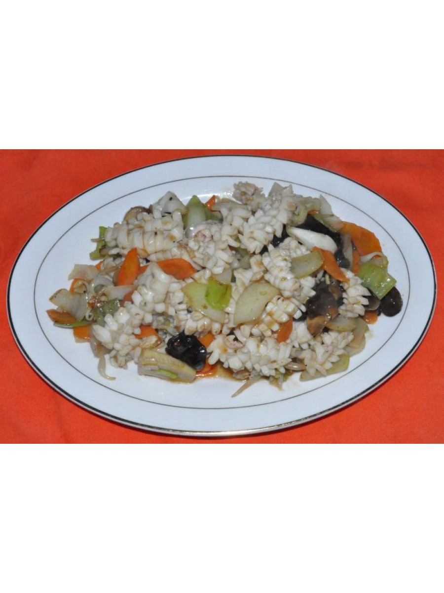 158. Калмари със зеленчуци 600гр.