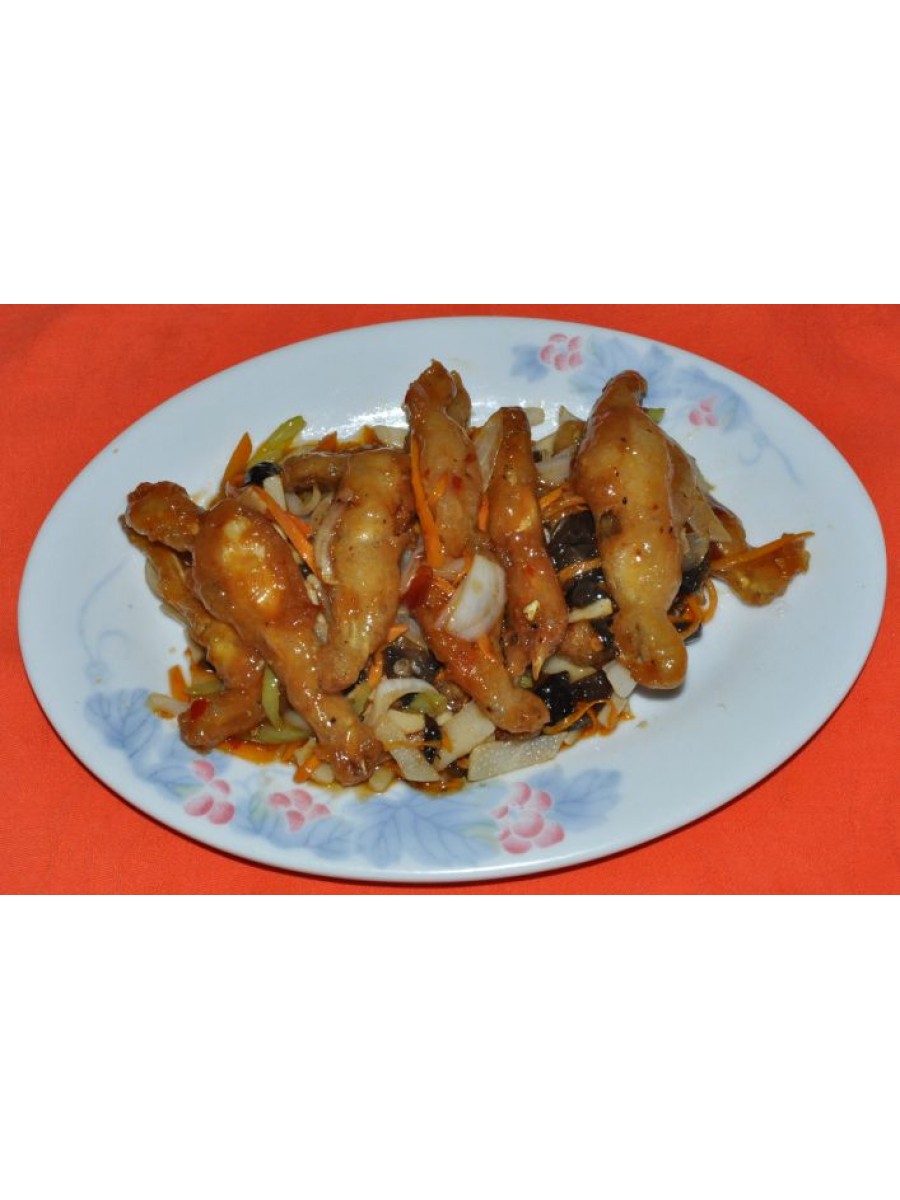 166. Жабешки бутчета със зеленчуци в пикантен сос 300гр.